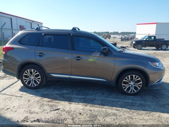 Aukcja sprzedaży 2017 Mitsubishi Outlander Es, vin: JA4AD2A39HZ060437, numer aukcji: 46238006