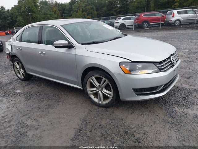 2014 Volkswagen Passat 2.0l Tdi Se მანქანა იყიდება აუქციონზე, vin: 1VWBN7A35EC108449, აუქციონის ნომერი: 46238007