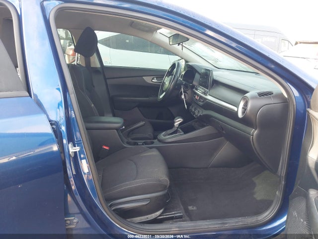 46238031 :رقم المزاد ، 3KPF24AD9LE184086 vin ، 2020 Kia Forte Lxs مزاد بيع