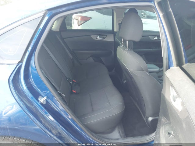 46238031 :رقم المزاد ، 3KPF24AD9LE184086 vin ، 2020 Kia Forte Lxs مزاد بيع