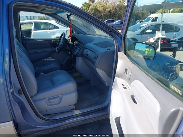 46238040 :رقم المزاد ، 4T3ZF13C9WU040549 vin ، 1998 Toyota Sienna Xle مزاد بيع