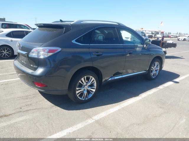 46238067 :رقم المزاد ، JTJBC1BA7B2034744 vin ، 2011 Lexus Rx 450h مزاد بيع