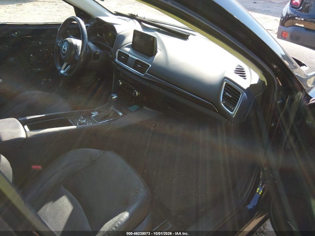 Продаж на аукціоні авто 2018 Mazda Mazda3 Grand Touring, vin: 3MZBN1W30JM188063, номер лоту: 46238073