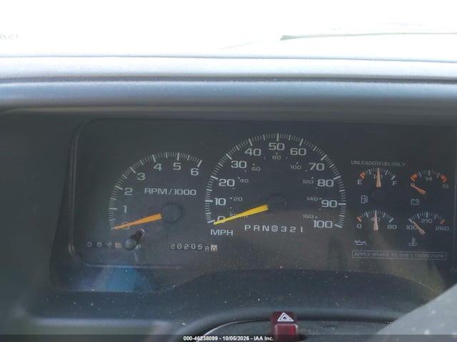 46238099 :رقم المزاد ، 1GNEK13R1XJ571489 vin ، 1999 Chevrolet Tahoe Ls مزاد بيع