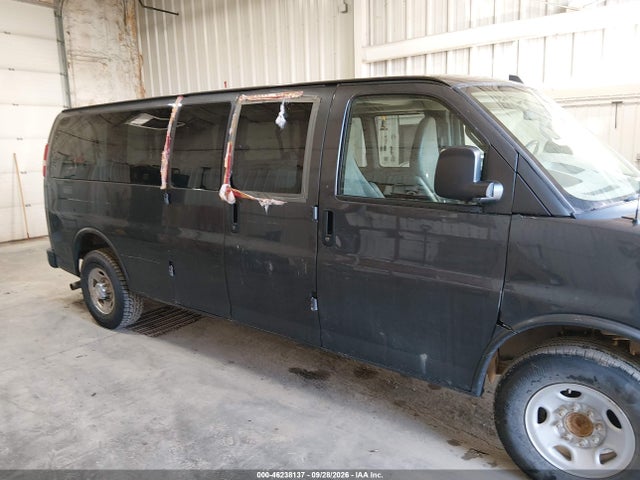 Chevrolet Express 3500 Lt 2017 1GAZGPFF2H1101899 Image 19
