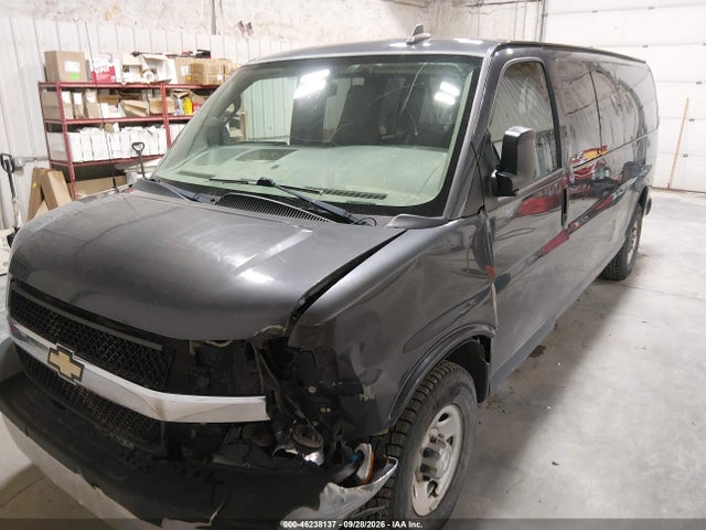 Chevrolet Express 3500 Lt 2017 1GAZGPFF2H1101899 Image 2