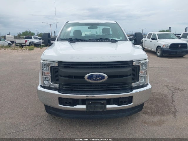 Ford F-350 Xl 2018 1FTRF3B65JEC48709 Image 13