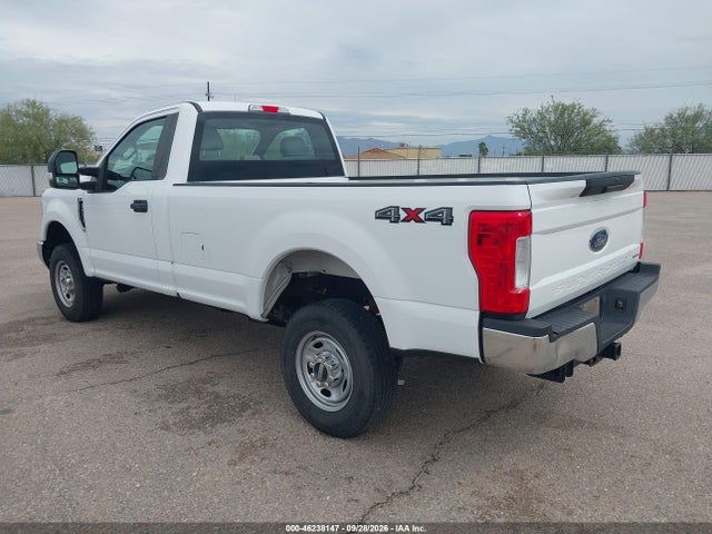 Ford F-350 Xl 2018 1FTRF3B65JEC48709 Image 3