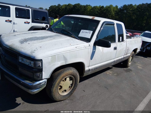 Auction sale of the 1998 Chevrolet C1500 Fleetside, vin: 2GCEC19R3W1104127, lot number: 46238150