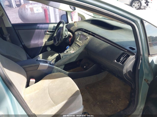 46238158 :رقم المزاد ، JTDKN3DU6D1724686 vin ، 2013 Toyota Prius Two مزاد بيع