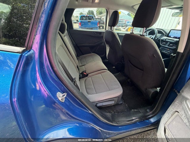 Продажа на аукционе авто 2022 Ford Escape Se, vin: 1FMCU9G68NUB10242, номер лота: 46238163