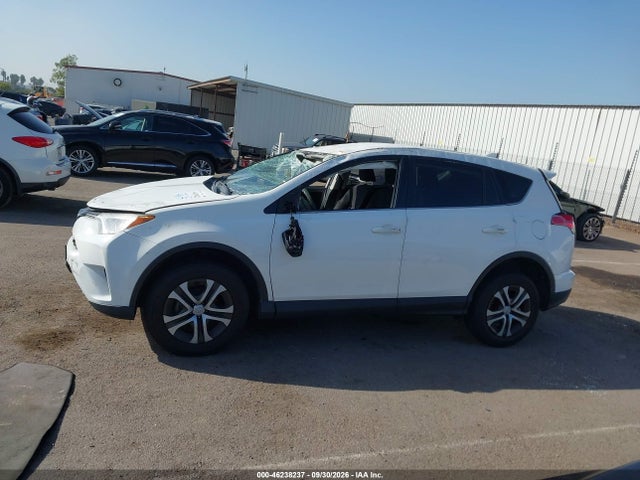 Продаж на аукціоні авто 2018 Toyota Rav4 Le, vin: JTMZFREV2JJ176459, номер лоту: 46238237
