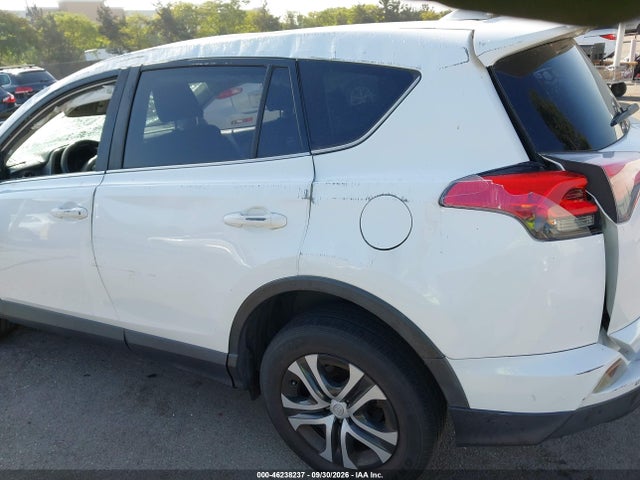 Продаж на аукціоні авто 2018 Toyota Rav4 Le, vin: JTMZFREV2JJ176459, номер лоту: 46238237