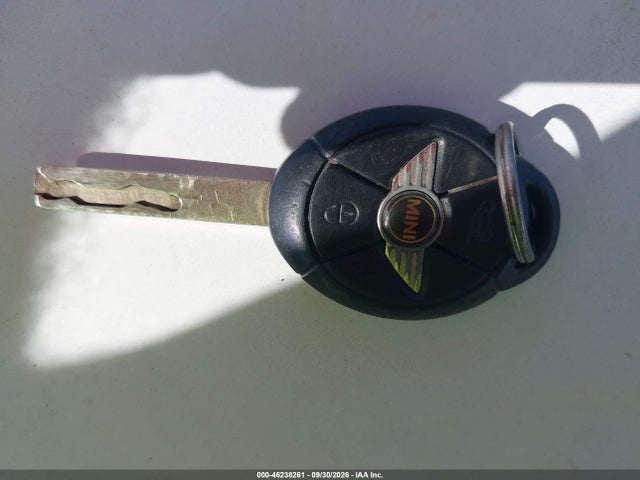 Продажа на аукционе авто 2006 Mini Cooper, vin: WMWRC33516TK15866, номер лота: 46238261