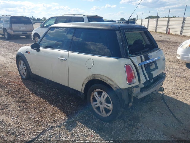 Продажа на аукционе авто 2006 Mini Cooper, vin: WMWRC33516TK15866, номер лота: 46238261