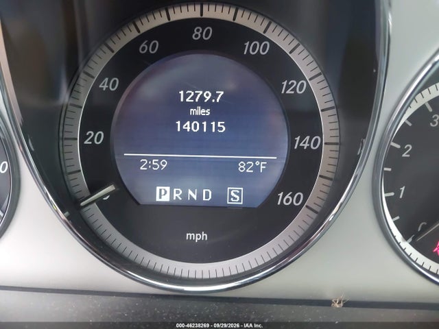 46238269 :رقم المزاد ، WDDGF54X29F213419 vin ، 2009 Mercedes-benz C 300 Luxury/sport مزاد بيع