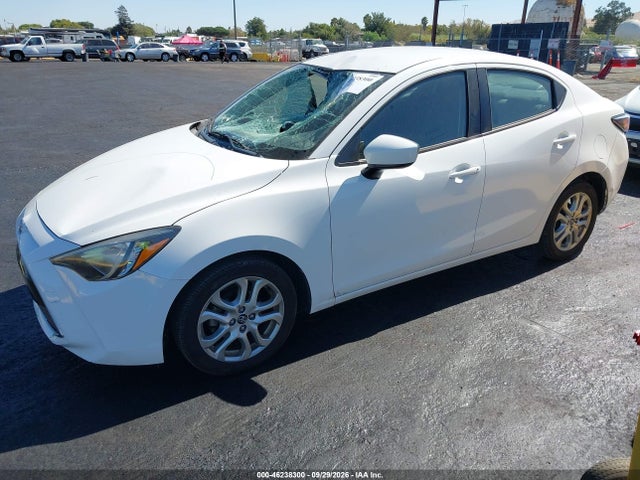 3MYDLBYV7JY304021 Toyota YARIS IA