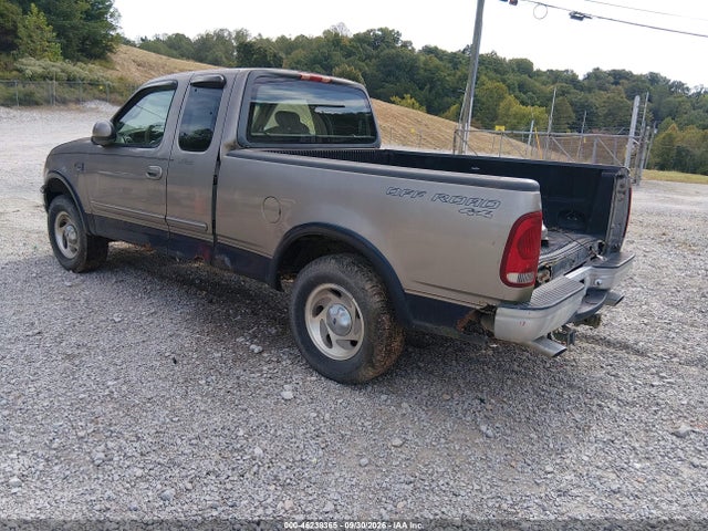46238365 :رقم المزاد ، 2FTRX18L81CA41073 vin ، 2001 Ford F-150 Lariat/xl/xlt مزاد بيع