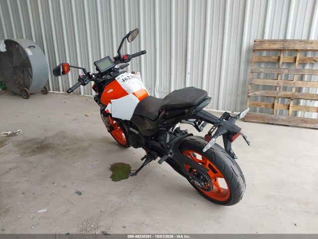 KTM 250 2024 MD2JPE406RN081071 Image 3