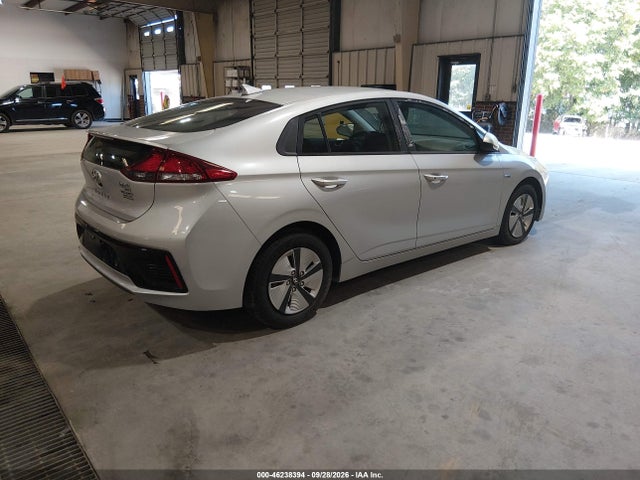 2019 Hyundai Ioniq Hybrid Blue მანქანა იყიდება აუქციონზე, vin: KMHC65LC8KU155921, აუქციონის ნომერი: 46238394