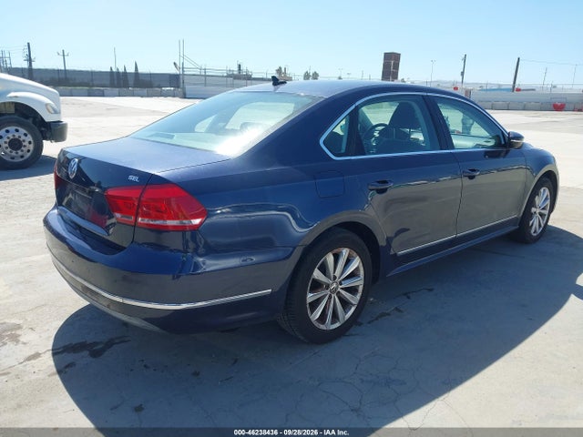 2012 Volkswagen Passat 2.5l Sel Premium მანქანა იყიდება აუქციონზე, vin: 1VWCP7A33CC096717, აუქციონის ნომერი: 46238436