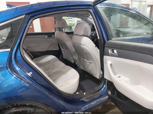 Hyundai SONATA SE 2017 5NPE24AF9HH563525 Image 8