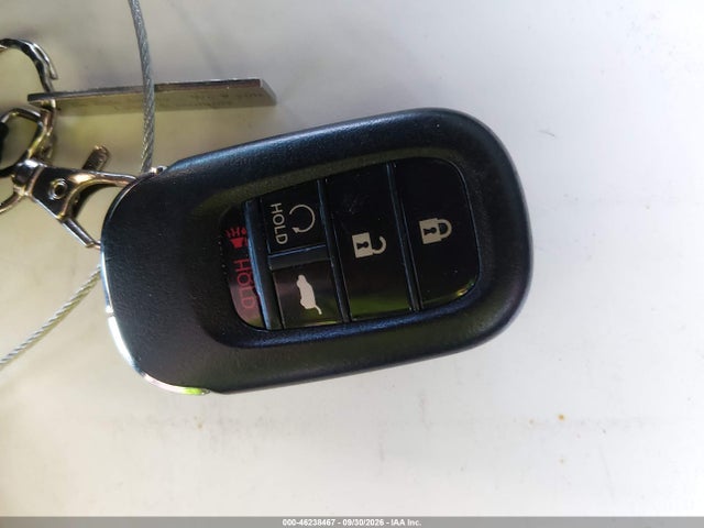 46238467 :رقم المزاد ، 19XFL1H83NE001210 vin ، 2022 Honda Civic Sport Touring مزاد بيع