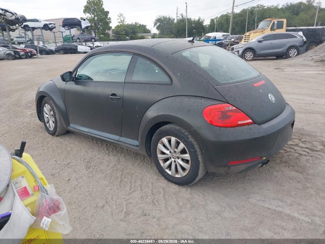 2016 Volkswagen Beetle 1.8t Wolfsburg Edition მანქანა იყიდება აუქციონზე, vin: 3VWF17AT4GM610352, აუქციონის ნომერი: 46238481