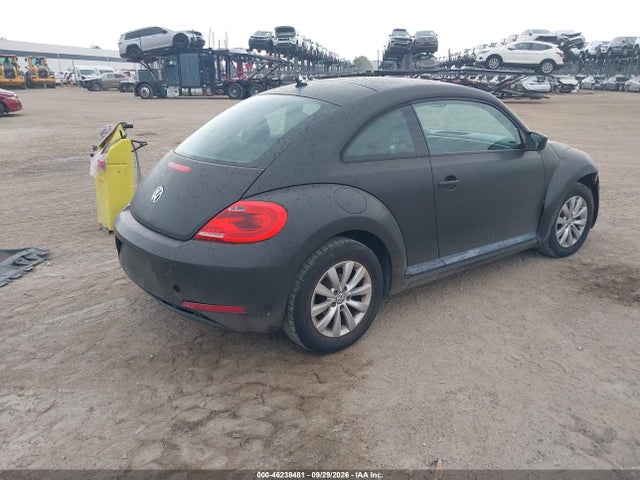 2016 Volkswagen Beetle 1.8t Wolfsburg Edition მანქანა იყიდება აუქციონზე, vin: 3VWF17AT4GM610352, აუქციონის ნომერი: 46238481