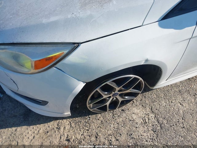 Продажа на аукционе авто 2015 Ford Focus Se, vin: 1FADP3F28FL277743, номер лота: 46238499