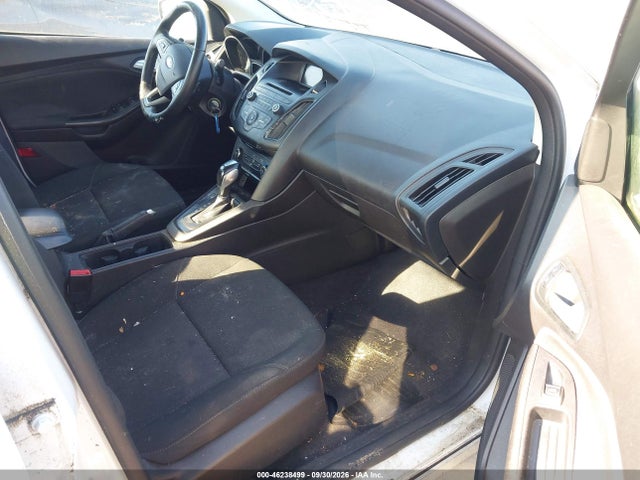 Продажа на аукционе авто 2015 Ford Focus Se, vin: 1FADP3F28FL277743, номер лота: 46238499