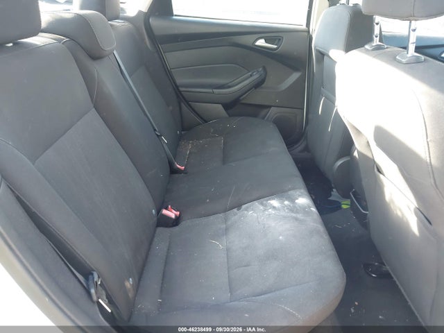 Продажа на аукционе авто 2015 Ford Focus Se, vin: 1FADP3F28FL277743, номер лота: 46238499