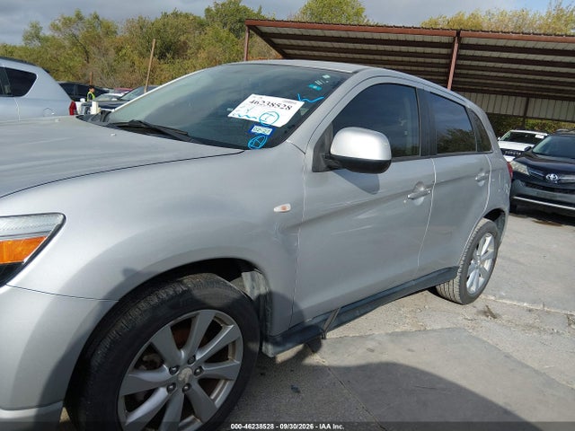 2015 Mitsubishi Outlander Sport Es მანქანა იყიდება აუქციონზე, vin: 4A4AP3AW2FE052044, აუქციონის ნომერი: 46238528