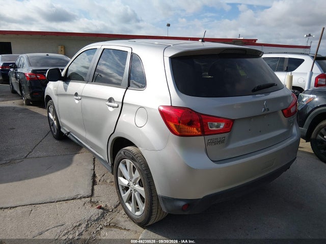 2015 Mitsubishi Outlander Sport Es მანქანა იყიდება აუქციონზე, vin: 4A4AP3AW2FE052044, აუქციონის ნომერი: 46238528