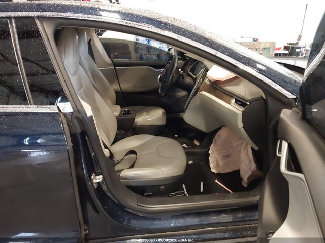 2013 Tesla Model S მანქანა იყიდება აუქციონზე, vin: 5YJSA1DN4DFP04517, აუქციონის ნომერი: 46238533