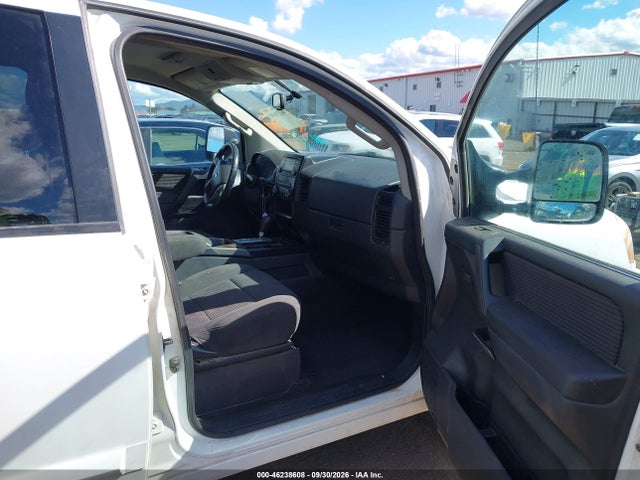 Aukcja sprzedaży 2013 Nissan Titan Pro-4x/s/sl/sv, vin: 1N6AA0EC5DN301762, numer aukcji: 46238608