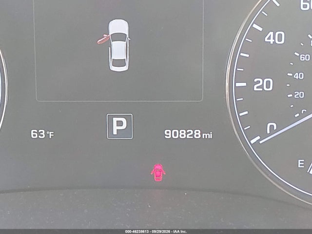 Genesis G80 3.8 2017 KMHGN4JE4HU183209 Image 15