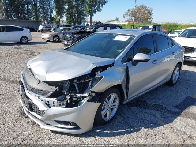 Chevrolet Cruze Lt Auto 2017 1G1BE5SM5H7138779 Image 2