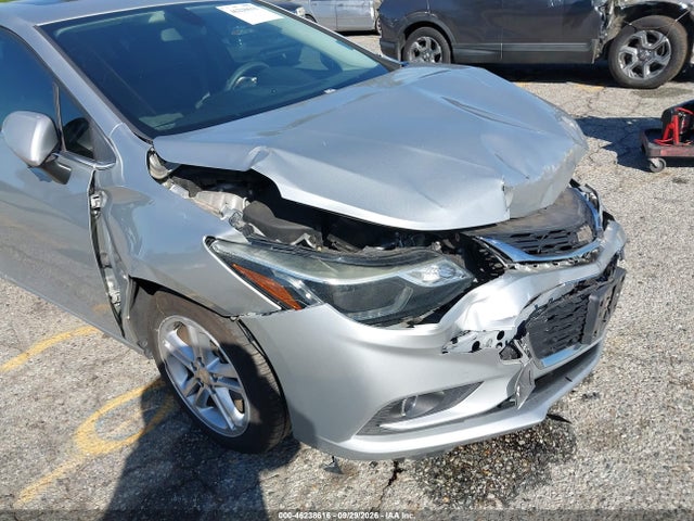 Chevrolet Cruze Lt Auto 2017 1G1BE5SM5H7138779 Image 14