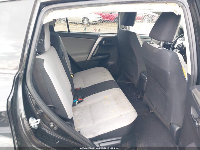 46238681 :رقم المزاد ، JTMRJREVXJD223914 vin ، 2018 Toyota Rav4 Hybrid Xle مزاد بيع