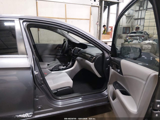 46238705 :رقم المزاد ، 1HGCR2F09GA036846 vin ، 2016 Honda Accord Ex مزاد بيع