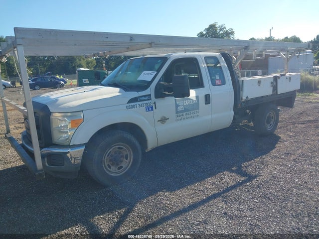 46238745 :رقم المزاد ، 1FT7X2AT7FEC07947 vin ، 2015 Ford F-250 Xl مزاد بيع