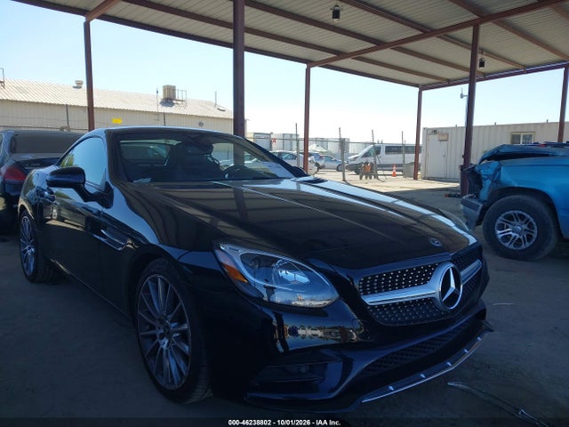 2018 Mercedes-benz Slc 300 მანქანა იყიდება აუქციონზე, vin: WDDPK3JA8JF151061, აუქციონის ნომერი: 46238802