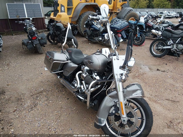 2017 1HD1FBC13HB618026 zdjęcie główne