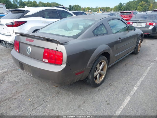 46238817 :رقم المزاد ، 1ZVFT80N055177733 vin ، 2005 Ford Mustang V6 Deluxe/v6 Premium مزاد بيع