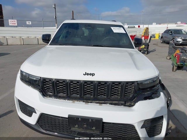 Продажа на аукционе авто 2024 Jeep Grand Cherokee Altitude X 4x4, vin: 1C4RJHAG7RC706179, номер лота: 46238825
