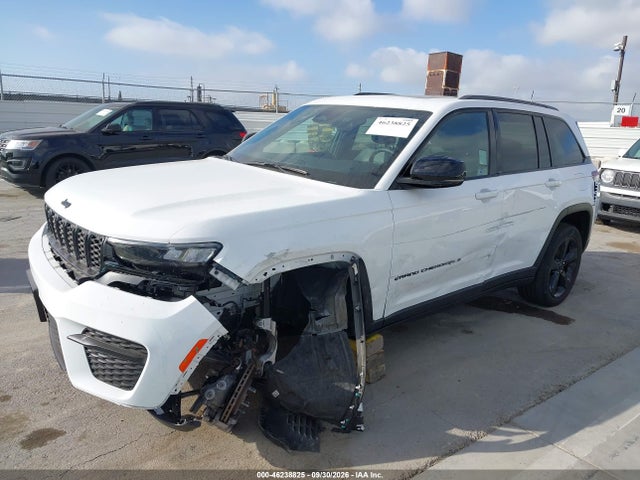 Продажа на аукционе авто 2024 Jeep Grand Cherokee Altitude X 4x4, vin: 1C4RJHAG7RC706179, номер лота: 46238825