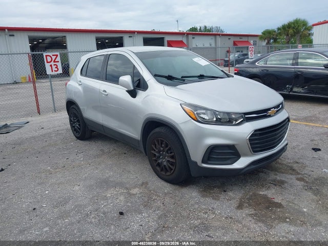 Продажа на аукционе авто 2018 Chevrolet Trax Ls, vin: 3GNCJKSBXJL214543, номер лота: 46238836