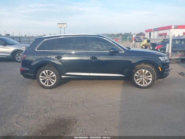 2017 Audi Q7 3.0t Premium მანქანა იყიდება აუქციონზე, vin: WA1LAAF72HD027672, აუქციონის ნომერი: 46238851