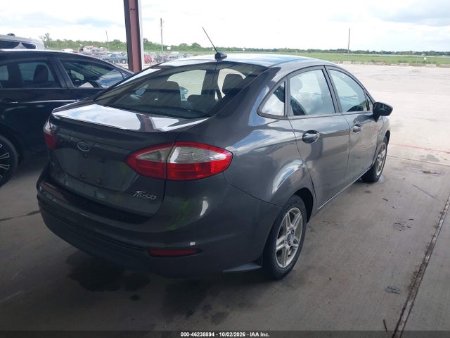 3FADP4BJ2HM132766 Ford FIESTA SE
